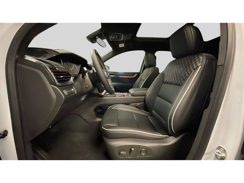 New 2026 GMC Acadia Denali w/ Super Cruise Package image 11