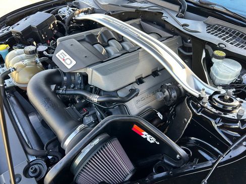 Used 2017 Ford Mustang GT Premium w/ GT Performance Package image 30