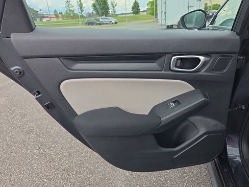 Used 2023 Honda Civic LX image 11