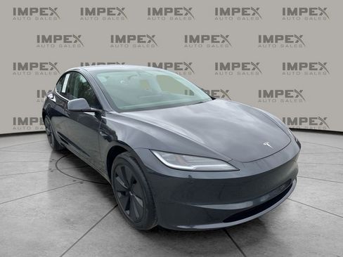 Used 2025 Tesla Model 3 Long Range image 7