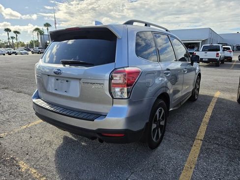 Used 2017 Subaru Forester 2.5i Limited w/ Protection Package #2 AWD/4WD image 8