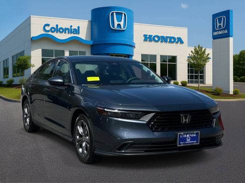Used 2024 Honda Accord EX image 9