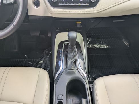 Used 2024 Toyota Corolla XLE FWD image 18