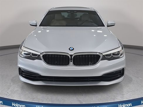 Used 2019 BMW 540i w/ Convenience Package image 3