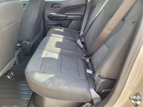 Used 2023 Chevrolet Colorado W/T image 17