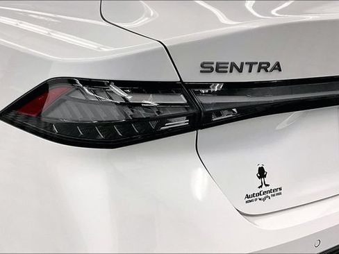 New 2026 Nissan Sentra SL w/ Floor Mat Package FWD image 19