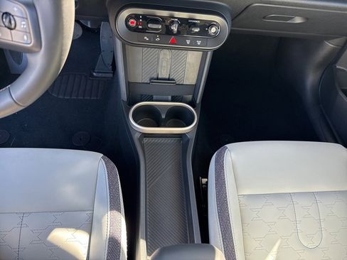 Used 2025 MINI Cooper S image 11