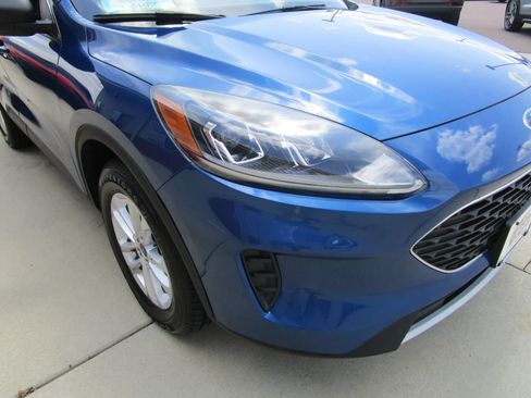 Used 2022 Ford Escape SE w/ Convenience Package AWD/4WD image 38