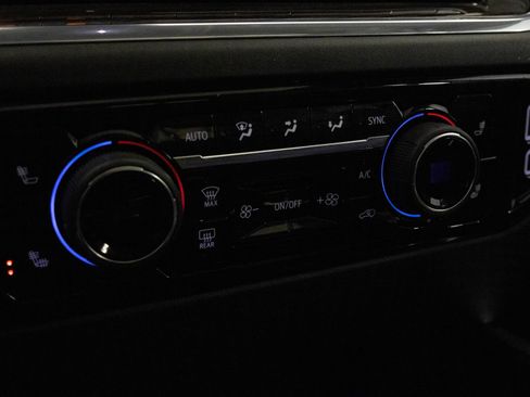 Used 2024 Chevrolet Silverado 1500 RST w/ Redline Edition image 23