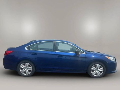 Used 2016 Subaru Legacy 2.5i AWD/4WD image 8