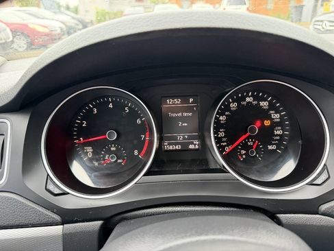 Used 2018 Volkswagen Jetta SE FWD image 16