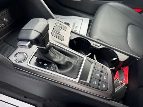 Used 2026 Kia Sportage EX image 24