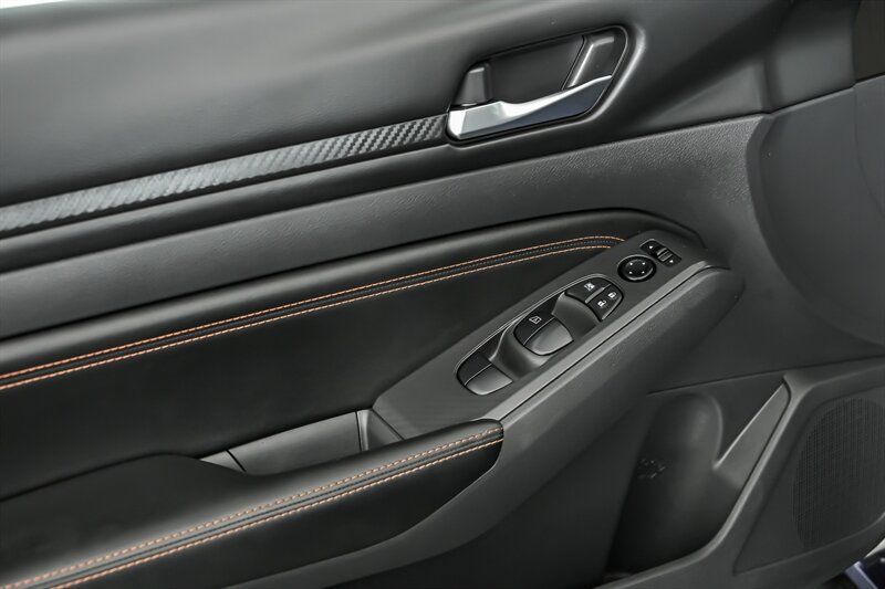 Used 2022 Nissan Altima 2.5 SR FWD image 13