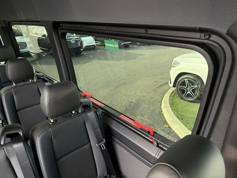 New 2025 Mercedes-Benz Sprinter 2500 image 22