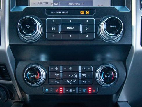 Used 2020 Ford F350 Platinum image 26