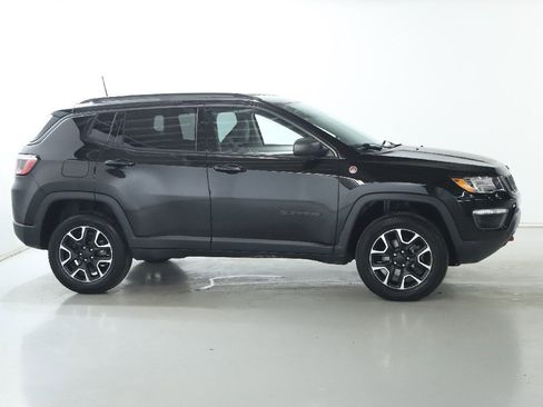 Used 2020 Jeep Compass Trailhawk image 11