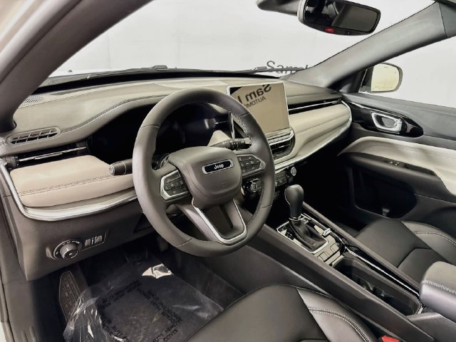 New 2026 Jeep Compass Limited AWD/4WD image 9