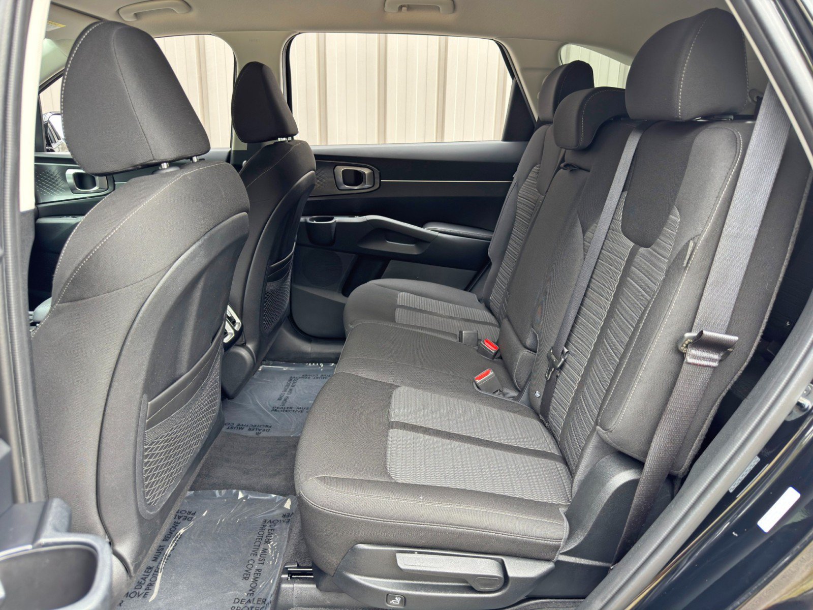 Used 2024 Kia Sorento LX FWD image 38