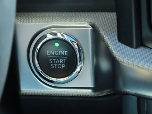 Certified 2023 Ford F150 Raptor AWD/4WD image 28