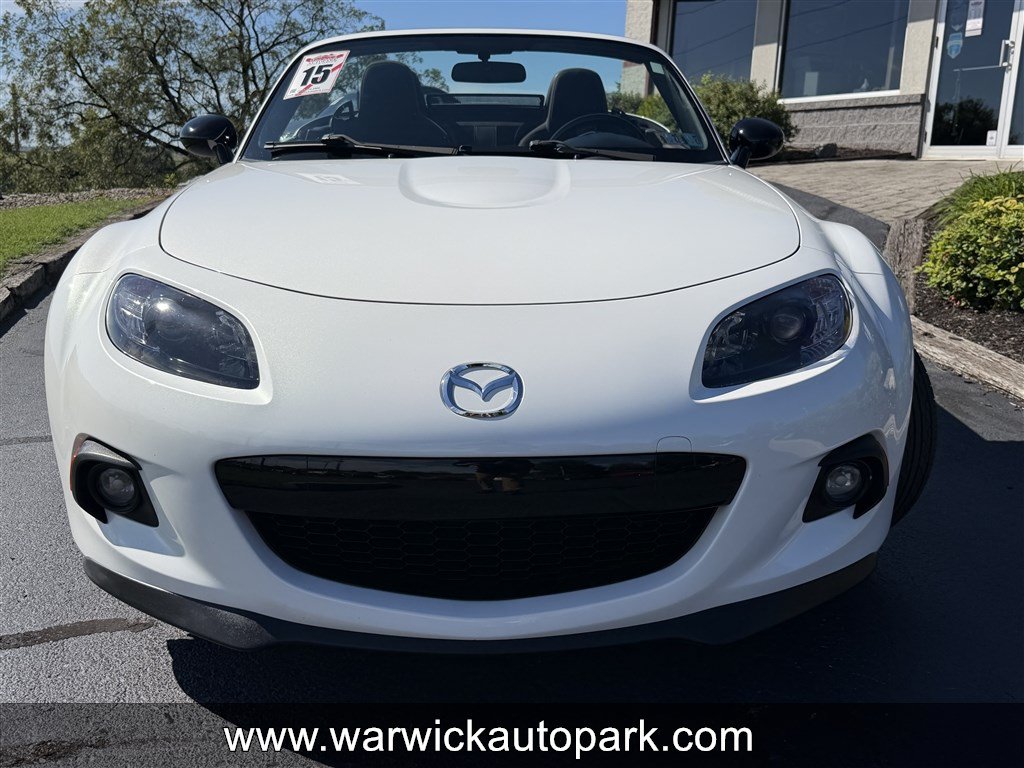 Used 2015 MAZDA MX-5 Miata Club RWD image 4