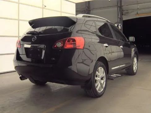 Used 2013 Nissan Rogue SL image 5