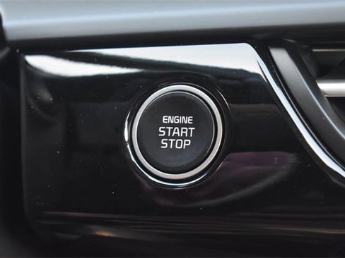 New 2026 Kia Seltos S image 24