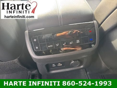 Certified 2024 INFINITI QX60 Luxe image 11