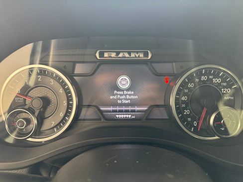 Used 2021 RAM 1500 Laramie w/ Sport Appearance Package AWD/4WD image 4