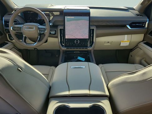 New 2026 GMC Yukon XL Denali w/ LPO, Floor Liner Package image 24