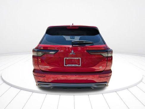 New 2026 Mitsubishi Outlander SE FWD image 5