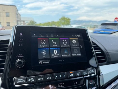 Used 2024 Honda Odyssey Touring image 39