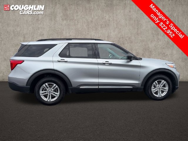 Used 2020 Ford Explorer XLT w/ Comfort Package AWD/4WD image 11