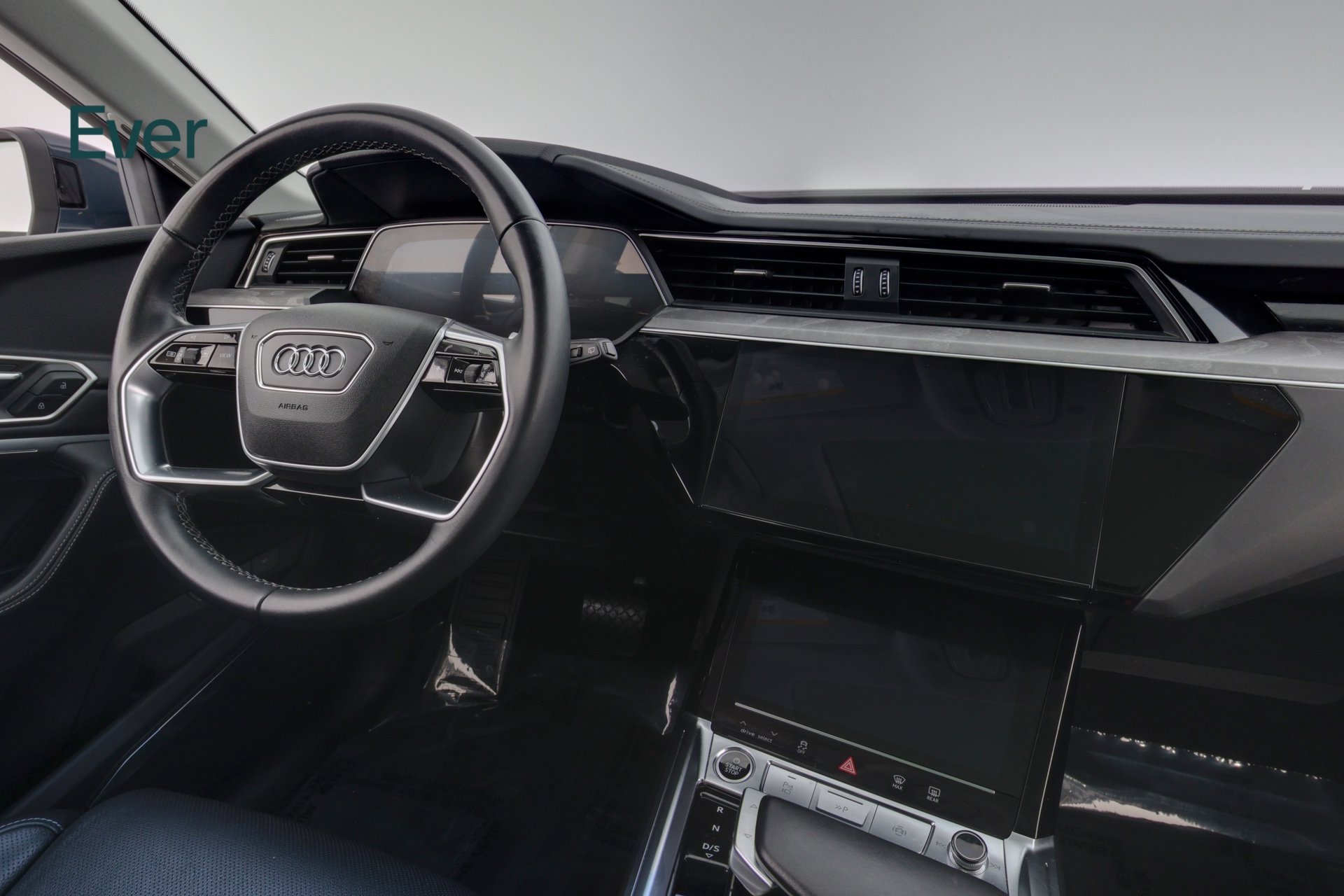 Used 2024 Audi Q8 e-tron Premium Plus w/ Prestige Package AWD/4WD image 25