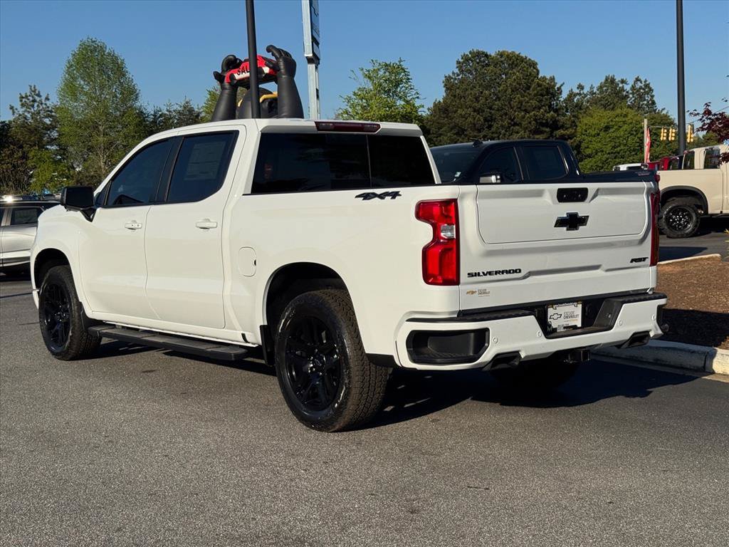 New 2026 Chevrolet Silverado 1500 RST w/ Dark Appearance Package AWD/4WD image 5