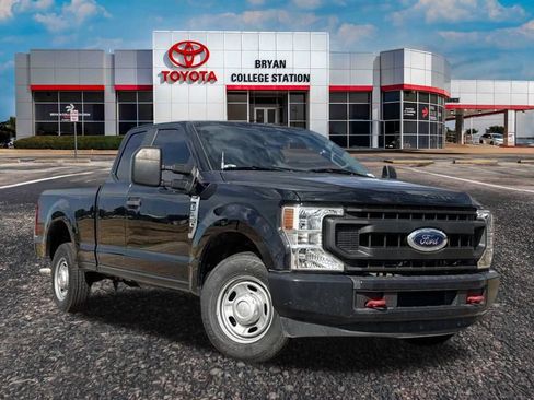 Used 2021 Ford F350 XL image 1