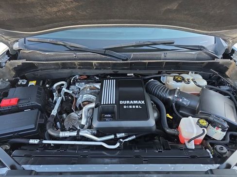 Used 2023 GMC Sierra 1500 AT4 w/ Technology Package AWD/4WD image 20