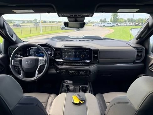 Certified 2026 Chevrolet Silverado 1500 ZR2 AWD/4WD image 6