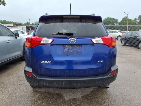 Used 2014 Toyota RAV4 XLE FWD image 5