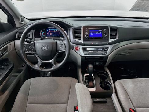 Used 2019 Honda Pilot LX image 21