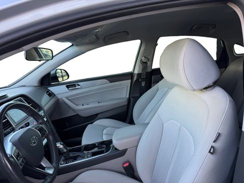 Used 2019 Hyundai Sonata SE FWD image 10