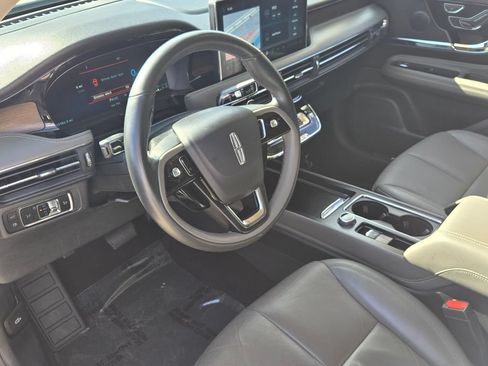 Used 2024 Lincoln Corsair Grand Touring AWD/4WD image 5