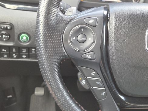 Used 2023 Honda Ridgeline Black Edition image 34