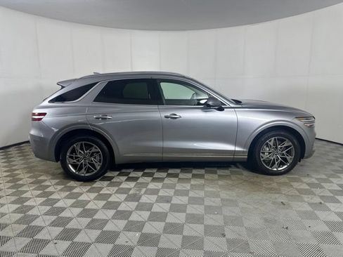 Used 2024 Genesis GV70 2.5T w/ Advanced Package AWD/4WD image 8