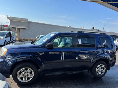 Used 2013 Honda Pilot LX image 2