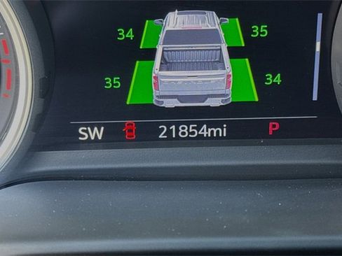 Used 2022 Chevrolet Silverado 1500 High Country w/ Z71 Off-Road Package image 42