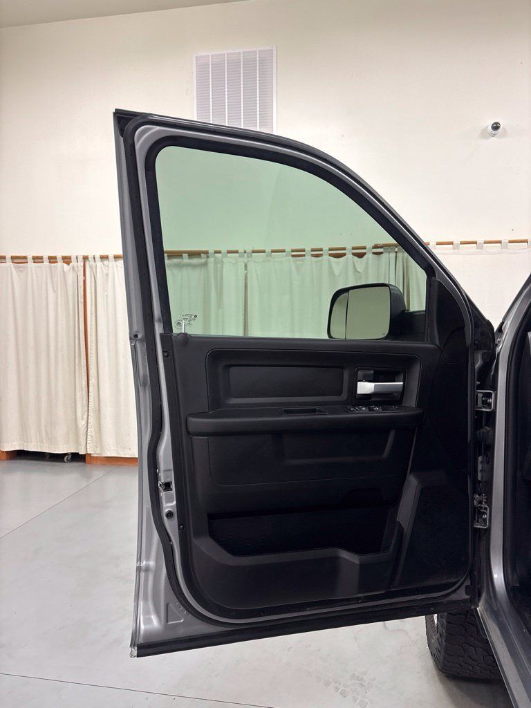 Used 2019 RAM 2500 Tradesman AWD/4WD image 17