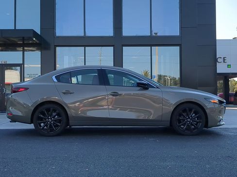 Used 2024 MAZDA MAZDA3 s image 2