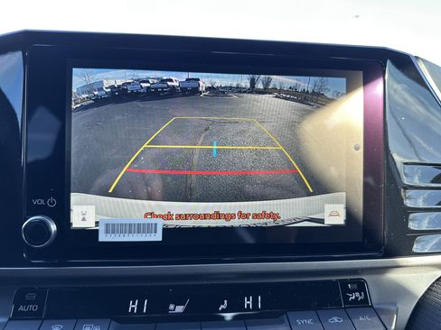 Used 2026 Toyota Camry SE image 28