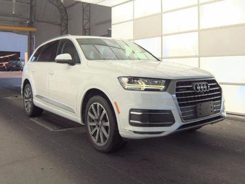 Used 2019 Audi Q7 2.0T Premium Plus w/ Premium Plus Package image 3