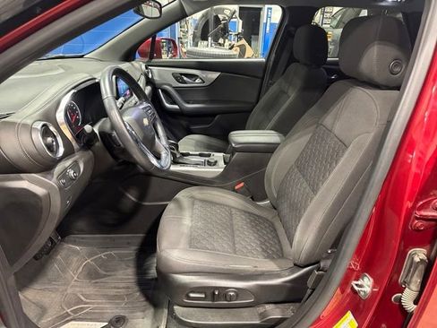 Used 2019 Chevrolet Blazer LT image 16